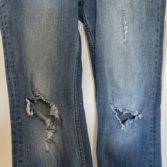 Vigoss Ace Straight Leg Women’s Jeans Size 30 Distressed - Picture 9 of 13